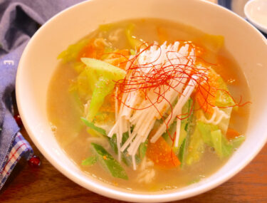 サバ缶で濃厚魚介ラーメン