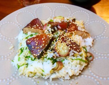 かつおの手ごね寿司